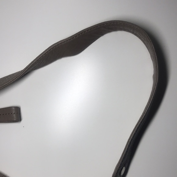 Danier Leather Shoulder bag/Handbag in beige - Picture 7 of 15